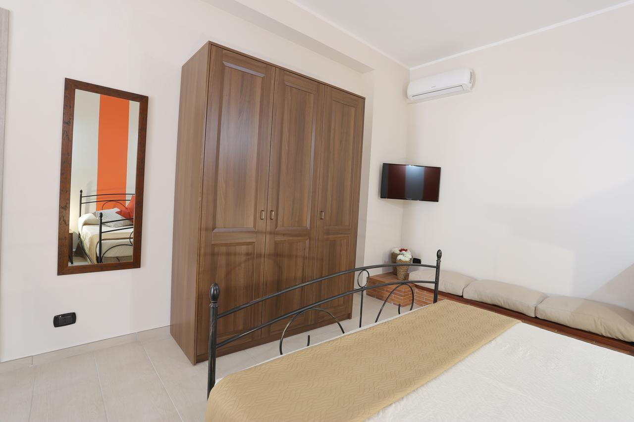 B&B Cinisi Mare E Monti Exterior photo